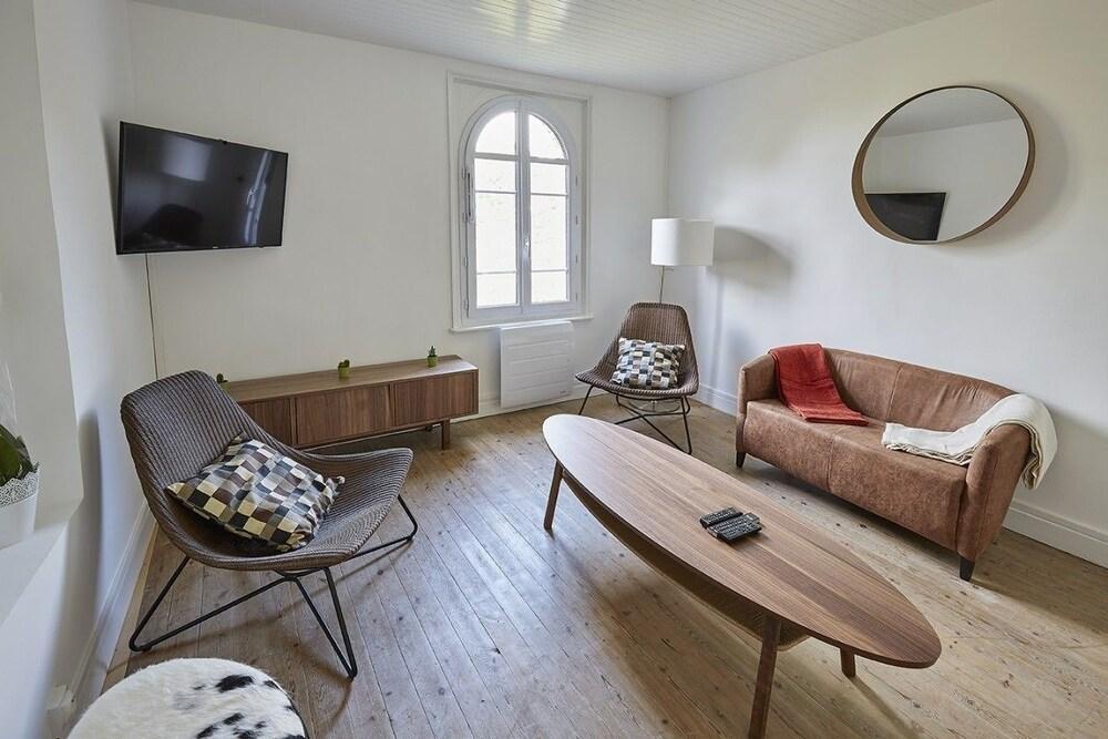 The Originals Hotel Le Cise Restaurant Chambres Et Suites Ault Exteriör bild