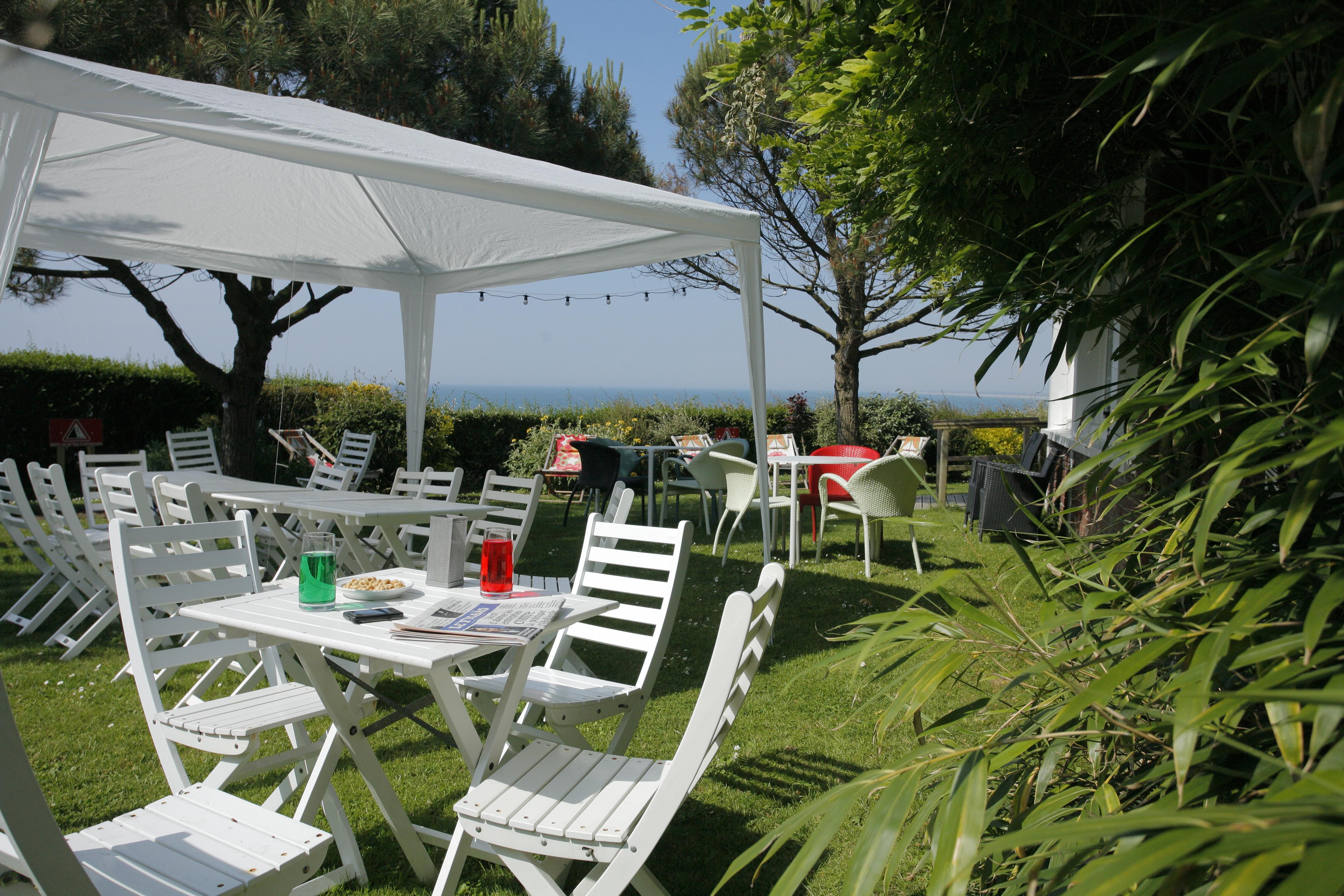 The Originals Hotel Le Cise Restaurant Chambres Et Suites Ault Exteriör bild