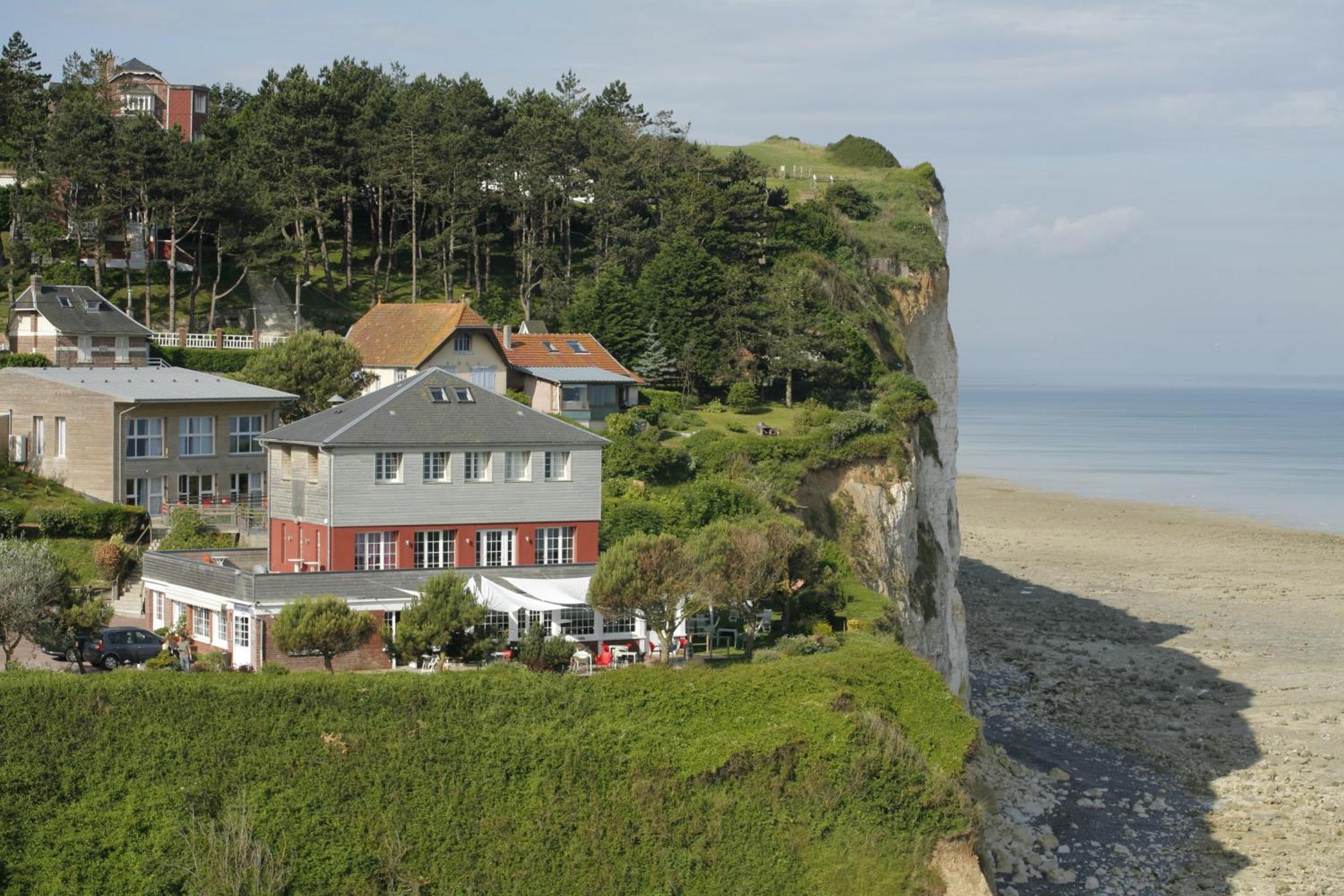 The Originals Hotel Le Cise Restaurant Chambres Et Suites Ault Exteriör bild